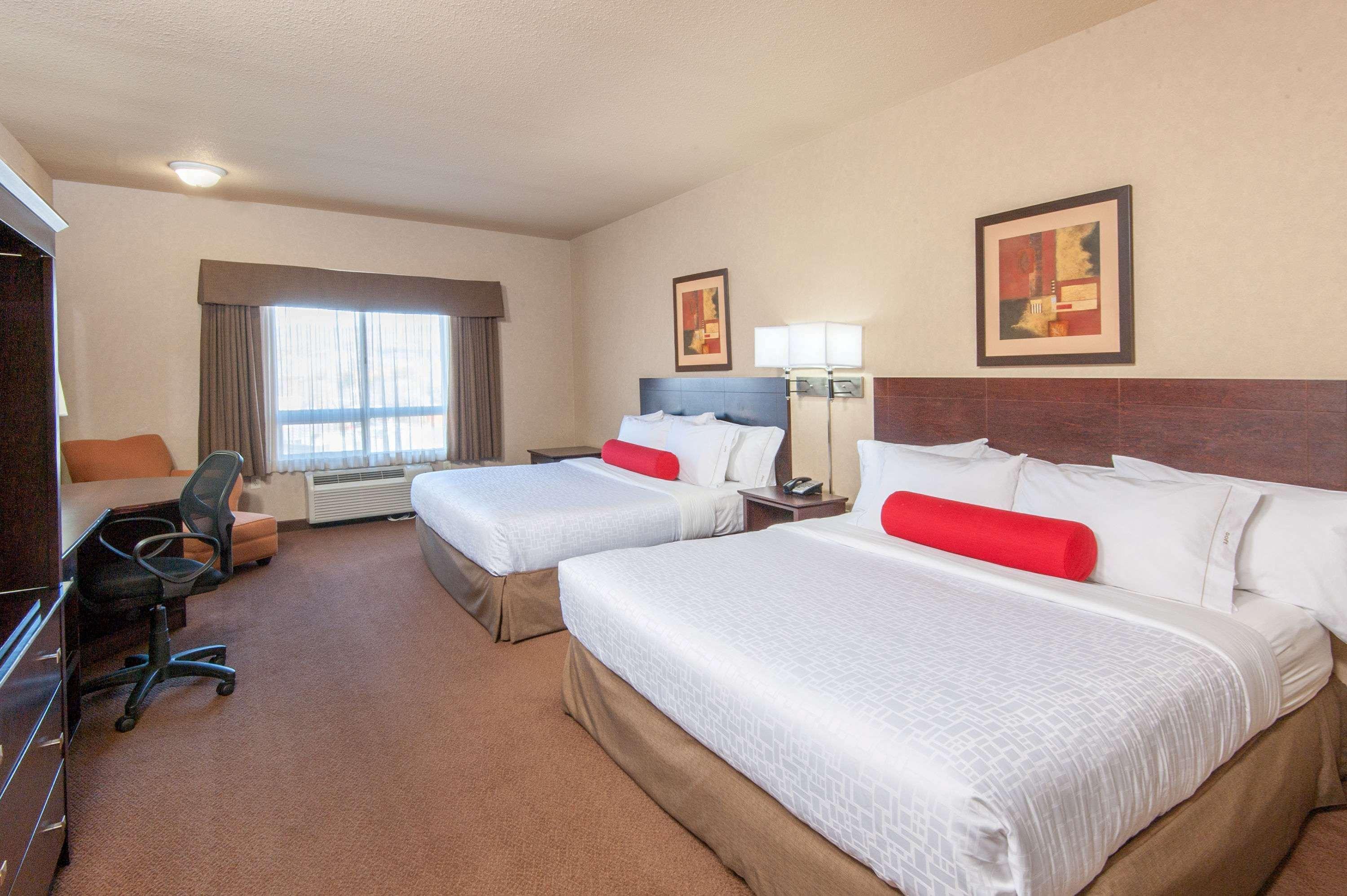 Ramada By Wyndham Drumheller Hotel & Suites Dış mekan fotoğraf