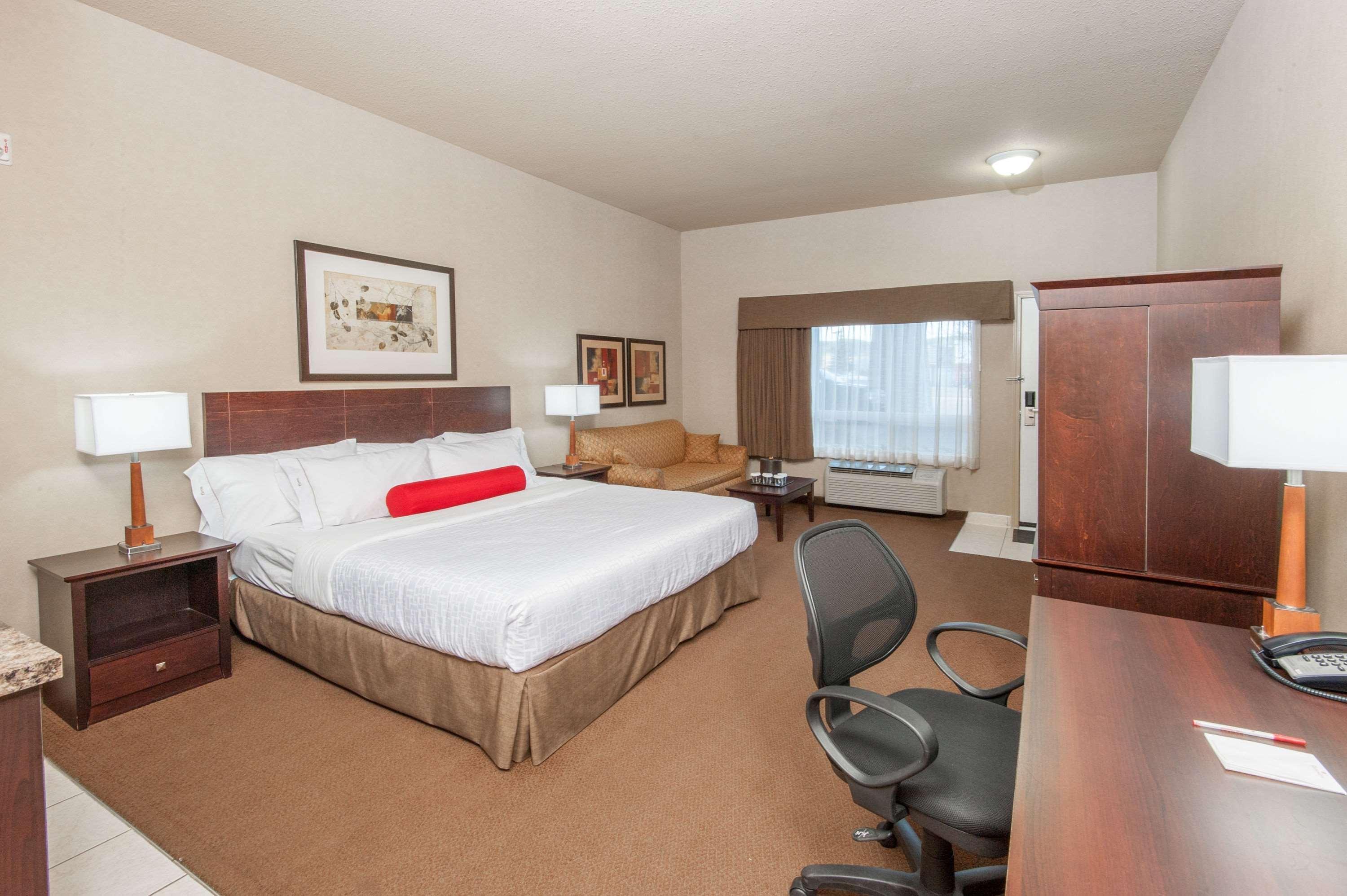 Ramada By Wyndham Drumheller Hotel & Suites Dış mekan fotoğraf