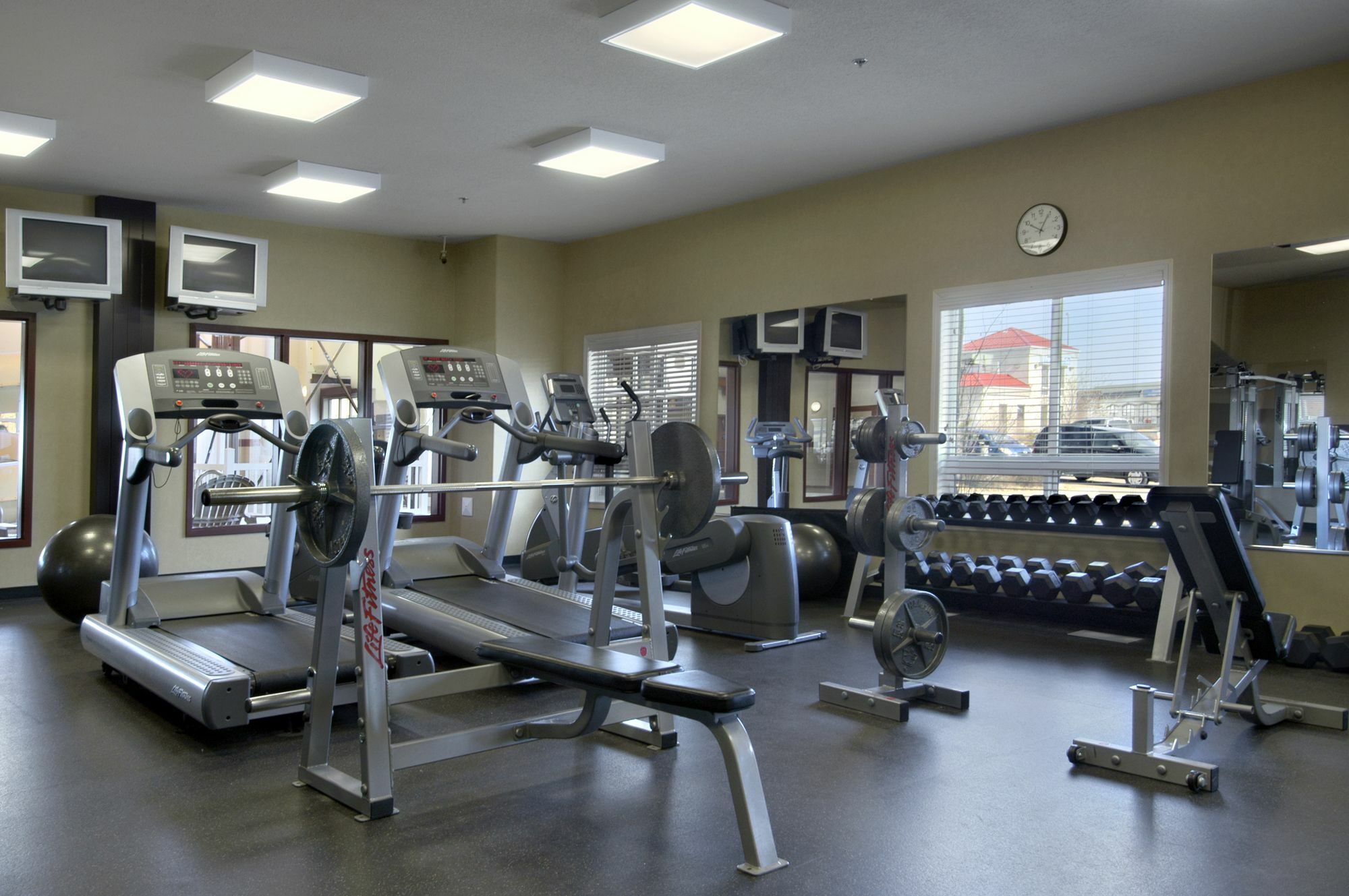 Ramada By Wyndham Drumheller Hotel & Suites Dış mekan fotoğraf